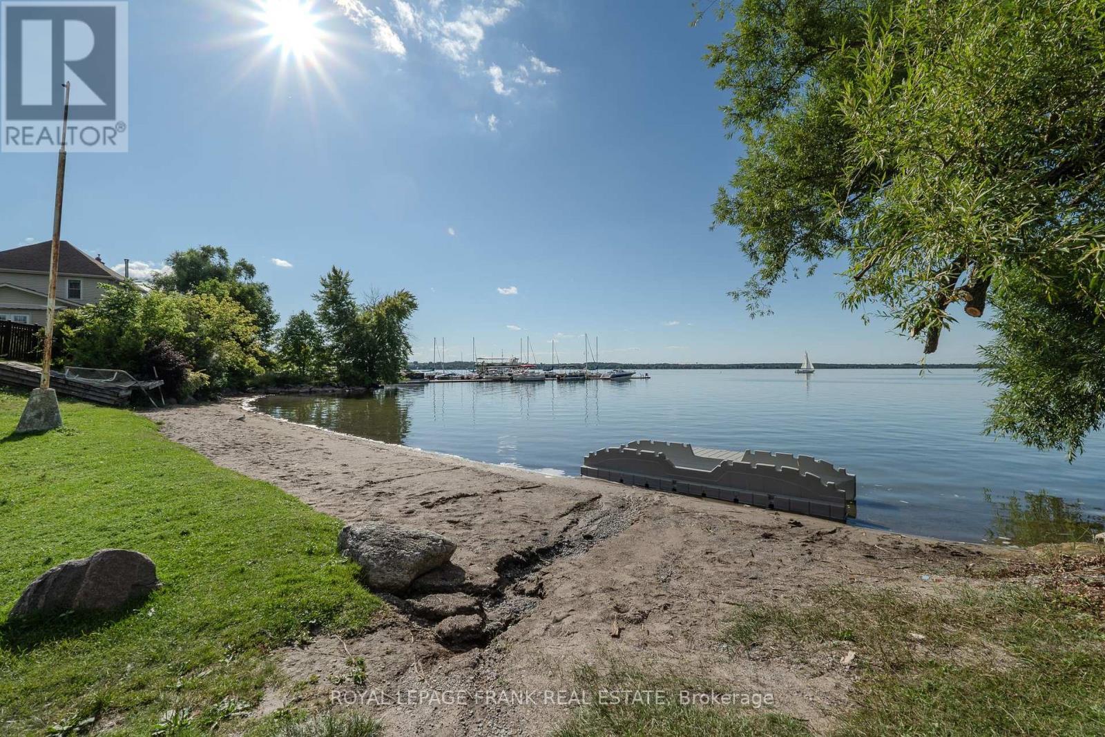 












91 CENTRE STREET

,
Scugog,




Ontario
L0B1E0

