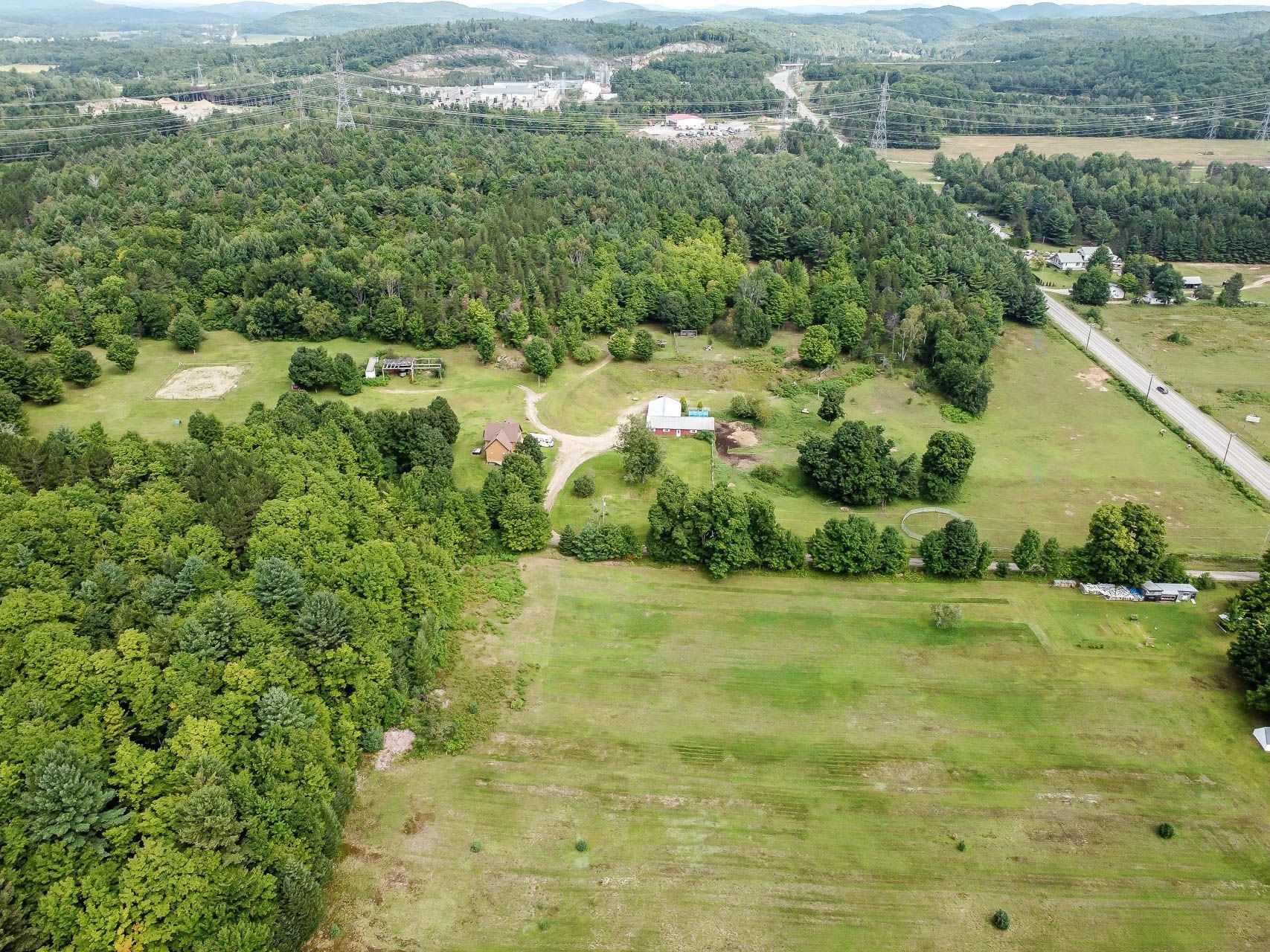 









2060


Côte St-Victor

,
Papineauville,







QC
J0V1R0

