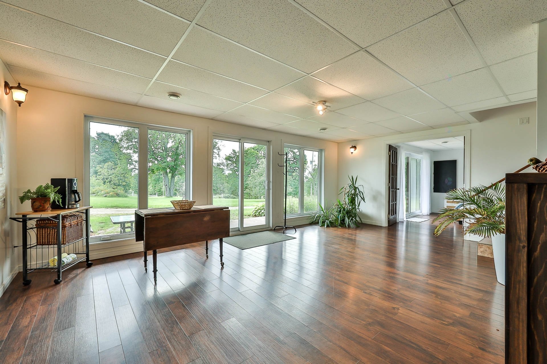 









2060


Côte St-Victor

,
Papineauville,







QC
J0V1R0

