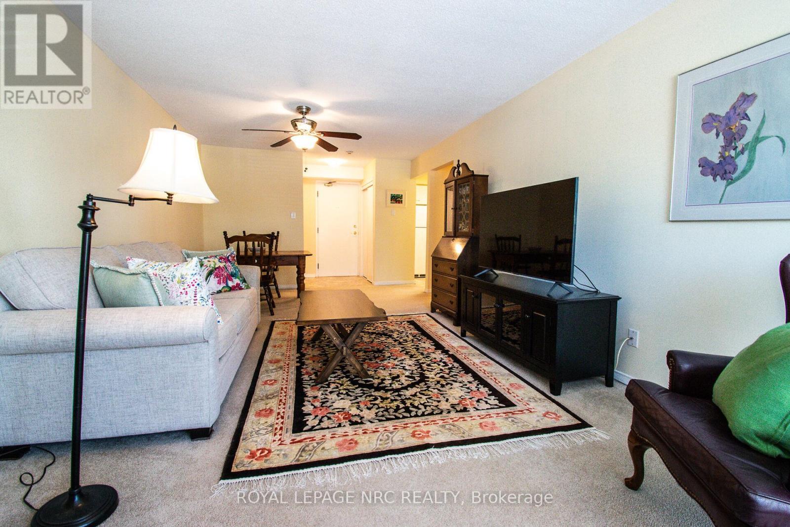 












217 - 78 ROEHAMPTON AVENUE

,
St. Catharines (Carlton/Bunting),




Ontario
L2M7W9

