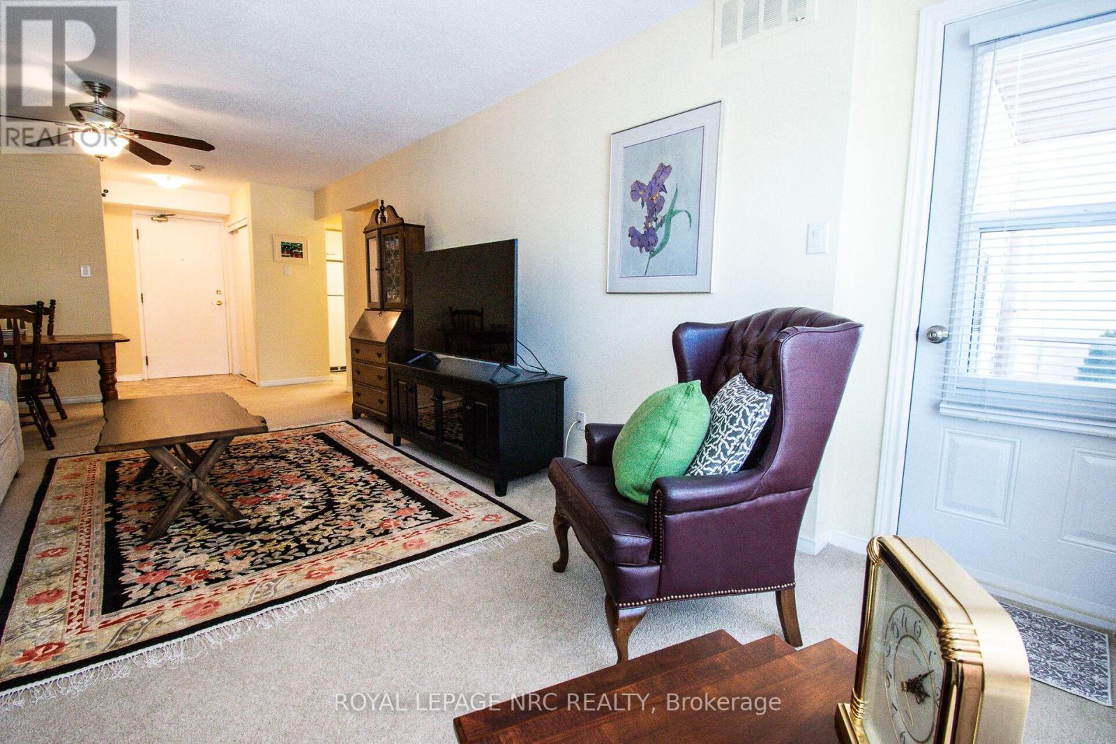 












217 - 78 ROEHAMPTON AVENUE

,
St. Catharines (Carlton/Bunting),




Ontario
L2M7W9

