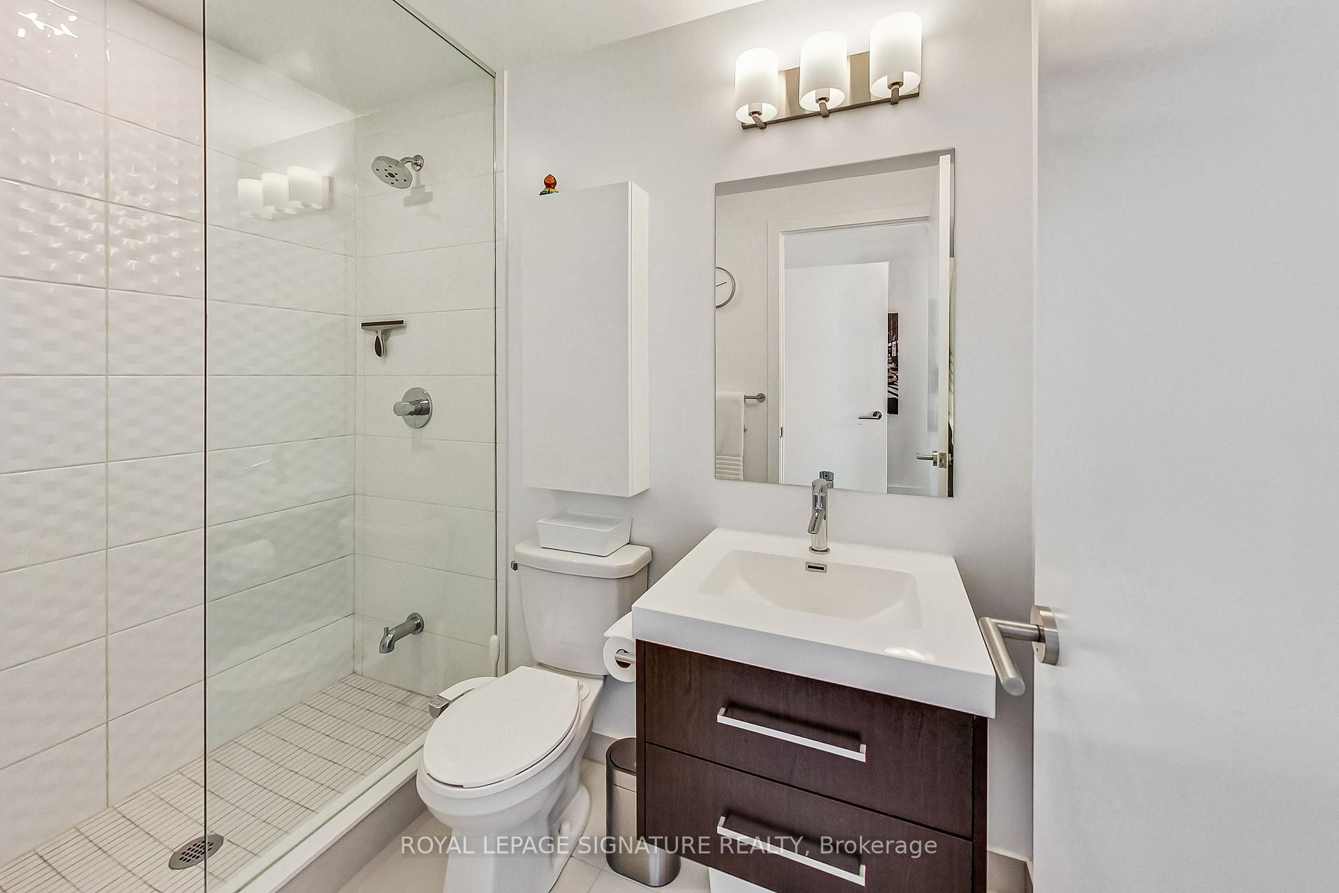 









403


Church

Street, 4002,
Toronto,




ON
M4Y 0C9

