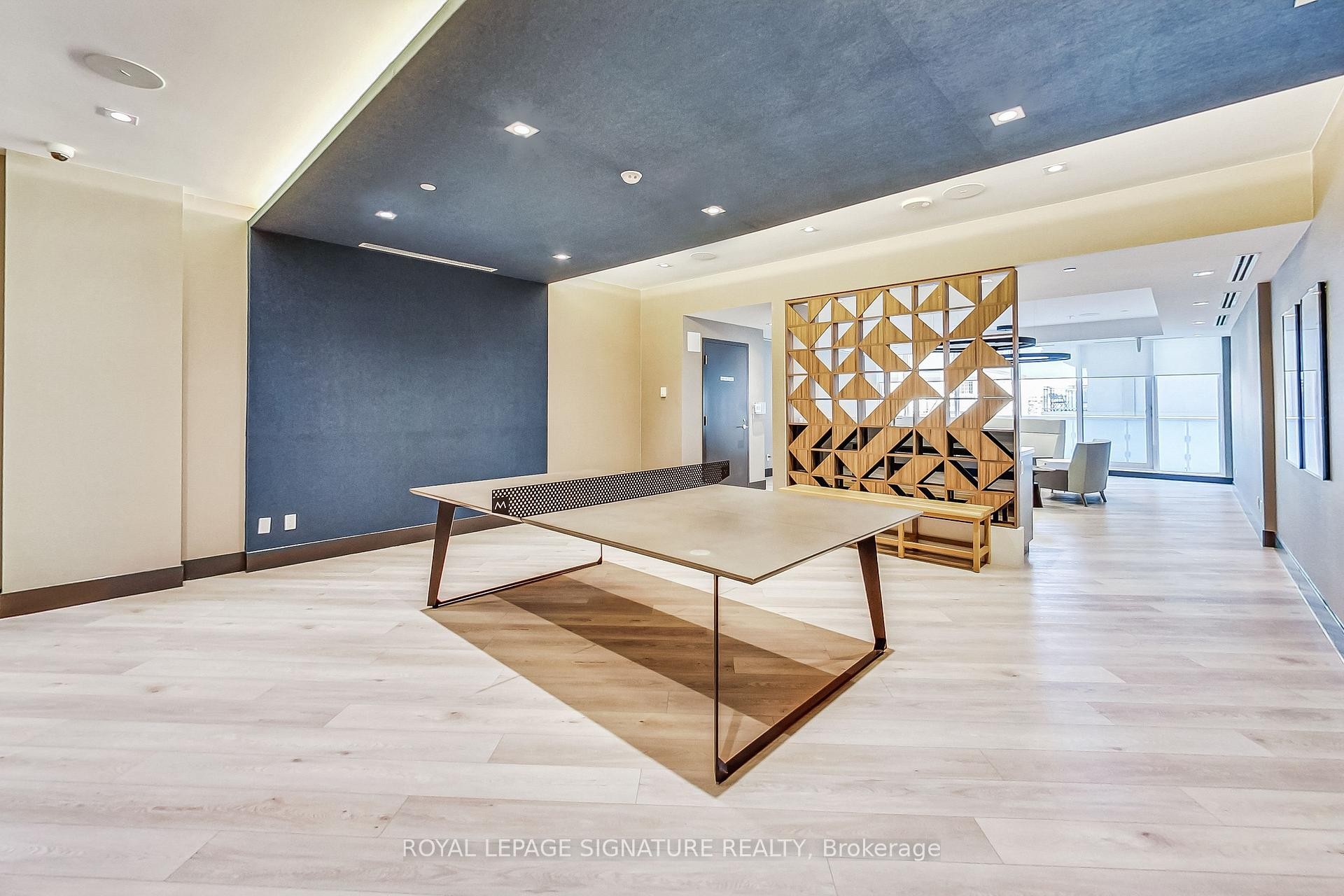 









403


Church

Street, 4002,
Toronto,




ON
M4Y 0C9

