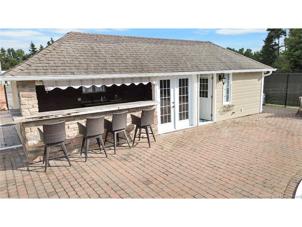 









1240


rue Christie

,
Beresford,




NB
E8K 1A4

