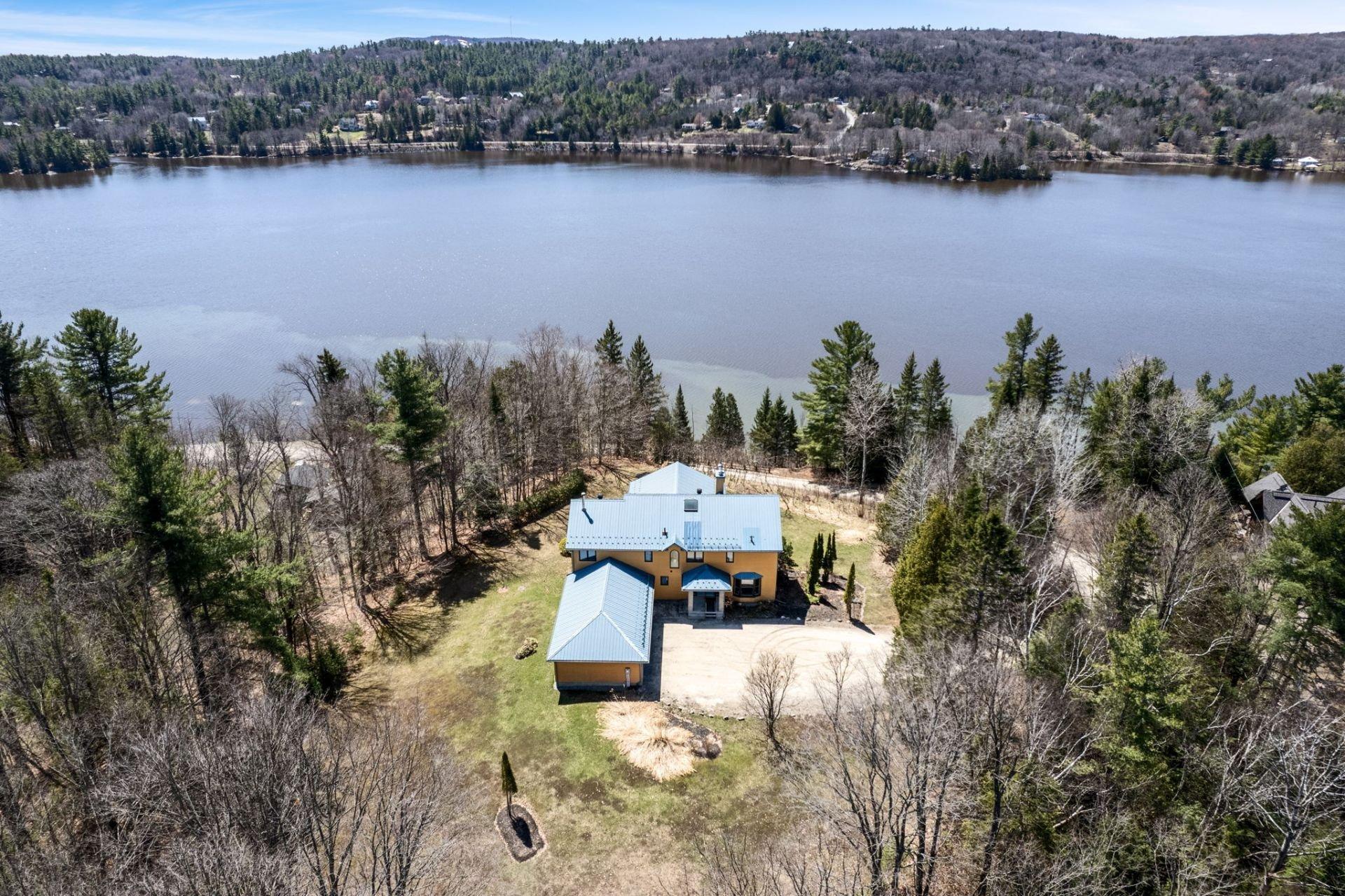 









146


Ch. River

,
Cantley,




QC
J8V3A1

