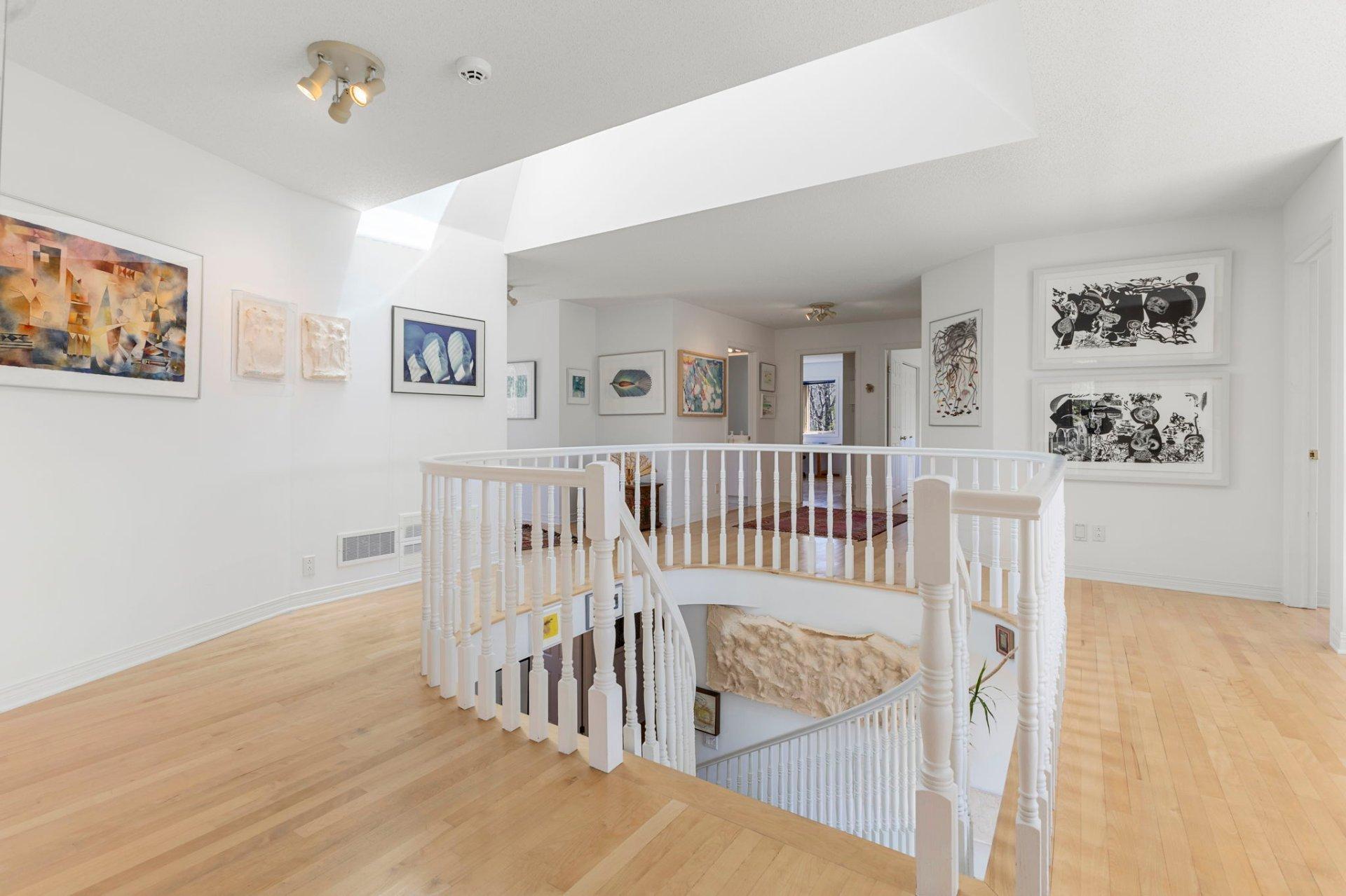 









146


Ch. River

,
Cantley,




QC
J8V3A1

