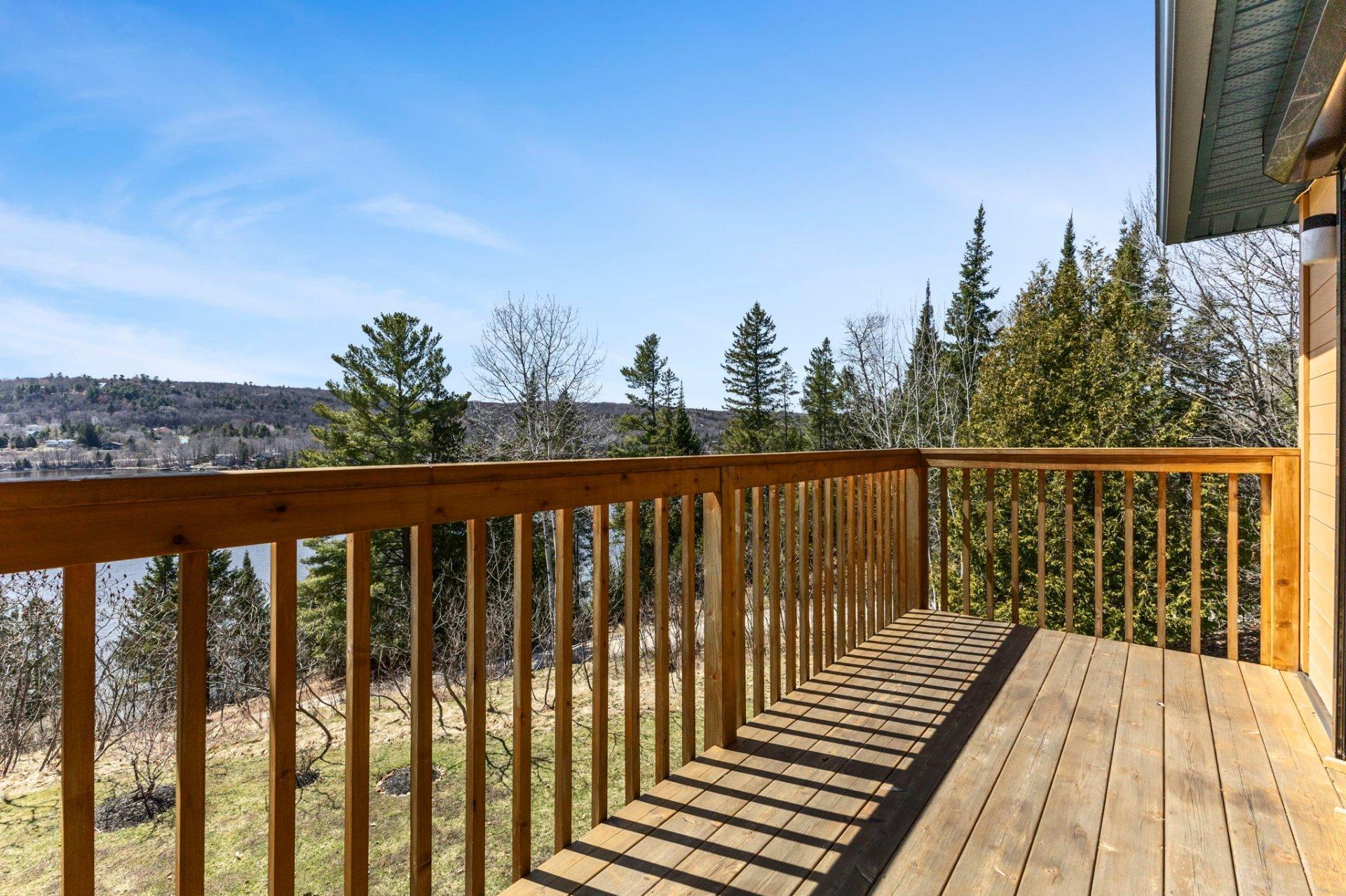 









146


Ch. River

,
Cantley,




QC
J8V3A1

