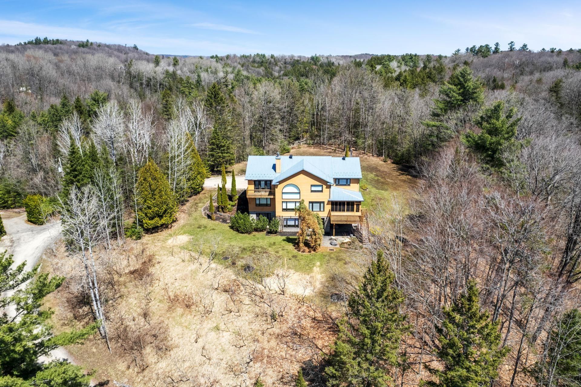 









146


Ch. River

,
Cantley,




QC
J8V3A1


