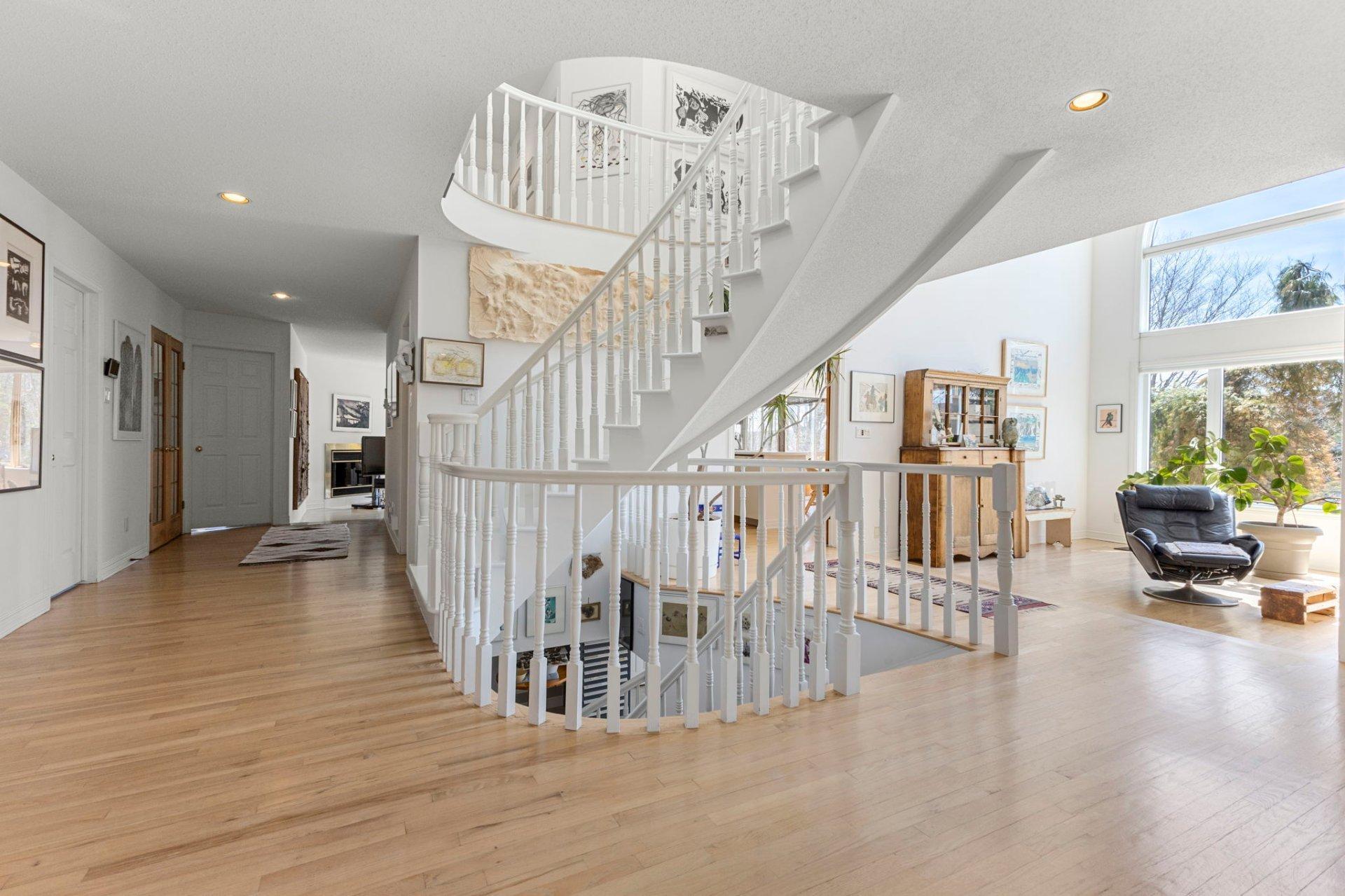 









146


Ch. River

,
Cantley,




QC
J8V3A1

