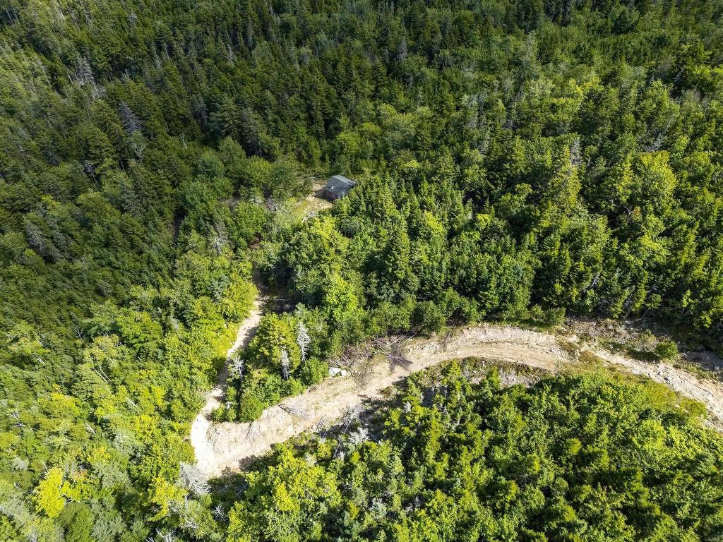












7635 St Margarets Bay Road

,
Ingramport,




NS
B3Z 4A7

