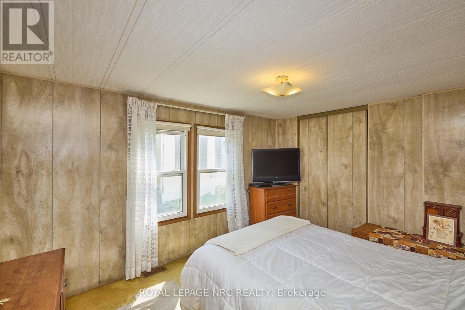 












240 - 23 FOUR MILE CREEK ROAD

,
Niagara-on-the-Lake (St. Davids),




Ontario
L0S1J1

