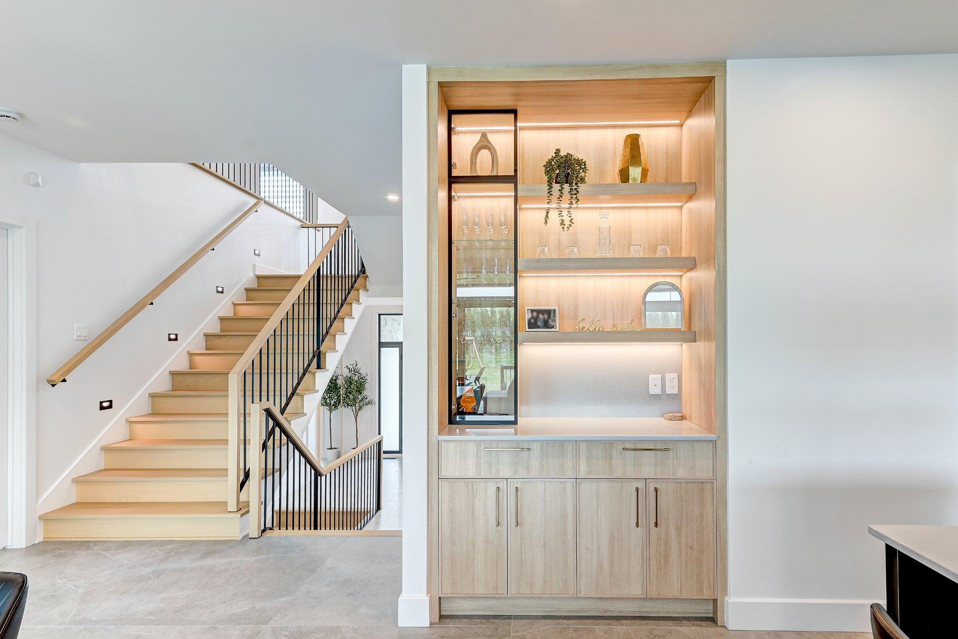 









3177


Rue Édouard-Harbec

,
Carignan,




QC
J3L0T8

