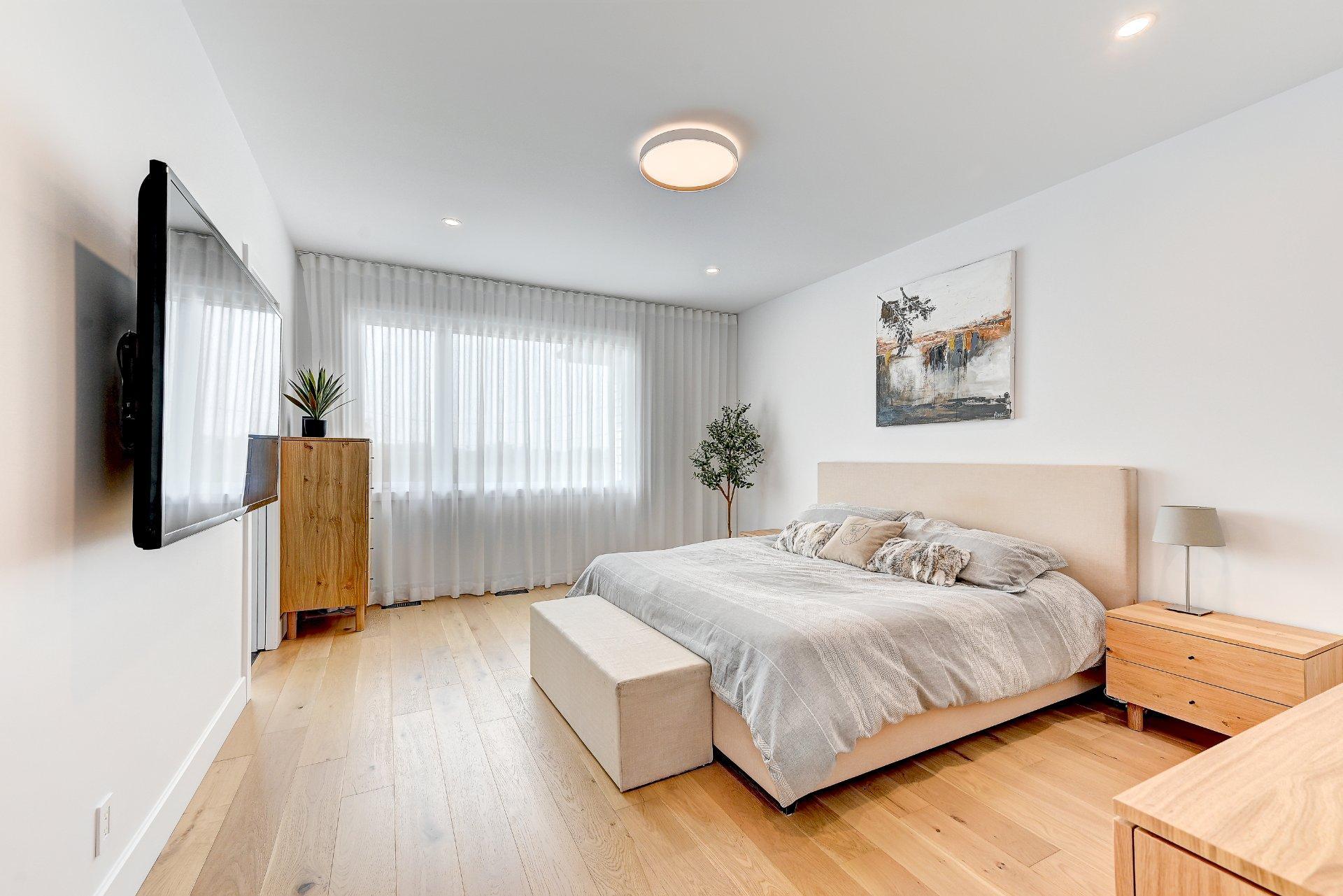 









3177


Rue Édouard-Harbec

,
Carignan,




QC
J3L0T8

