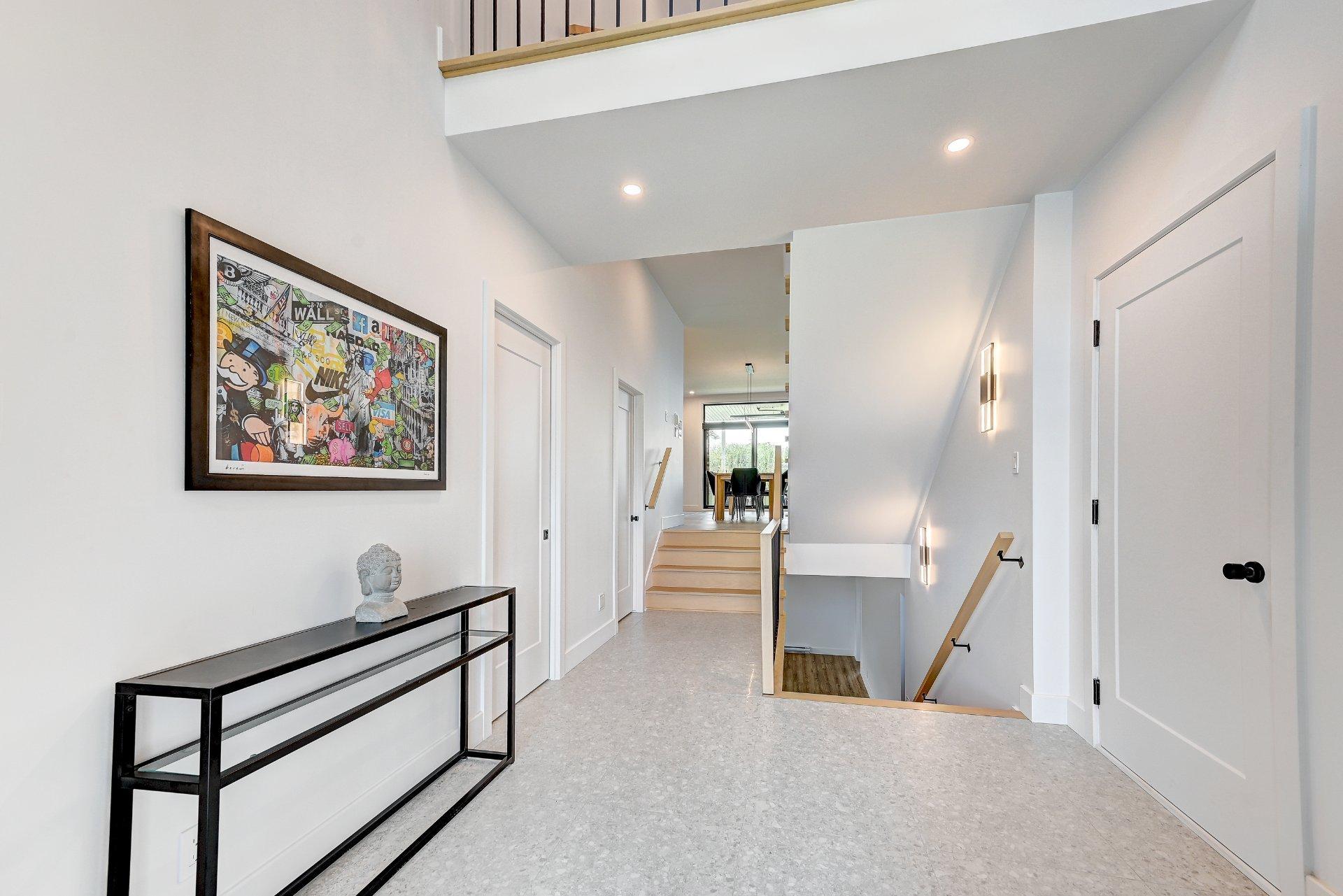 









3177


Rue Édouard-Harbec

,
Carignan,




QC
J3L0T8

