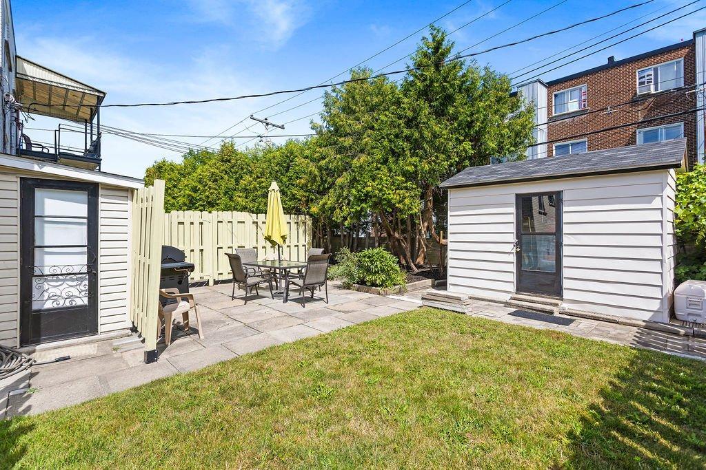 









266

 - 270A


Rue Pagnol

,
Boisbriand,




QC
J7G1Z6

