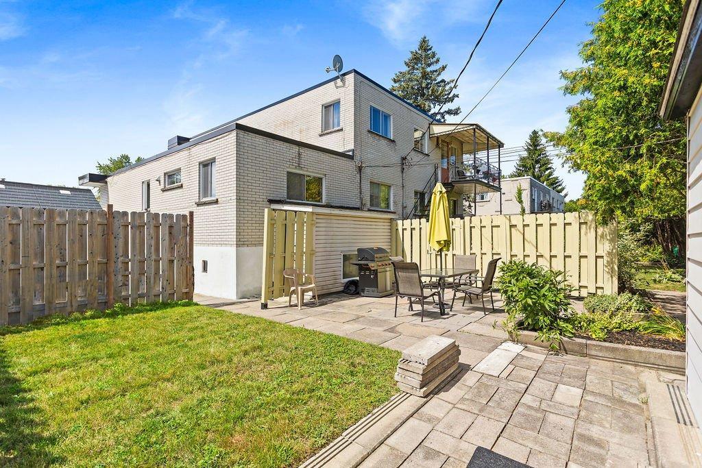 









266

 - 270A


Rue Pagnol

,
Boisbriand,




QC
J7G1Z6

