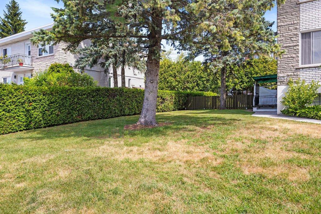 









266

 - 270A


Rue Pagnol

,
Boisbriand,




QC
J7G1Z6

