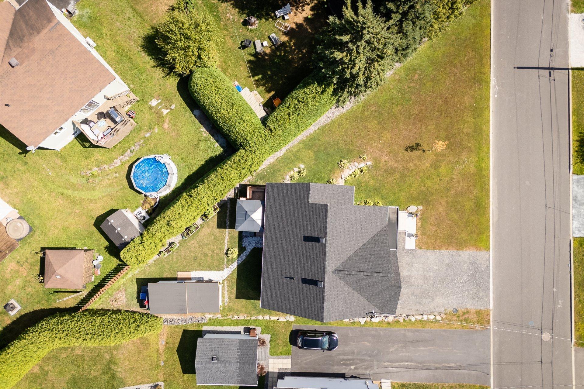 









121


Rue des Cèdres

,
Waterloo,




QC
J0E2N0

