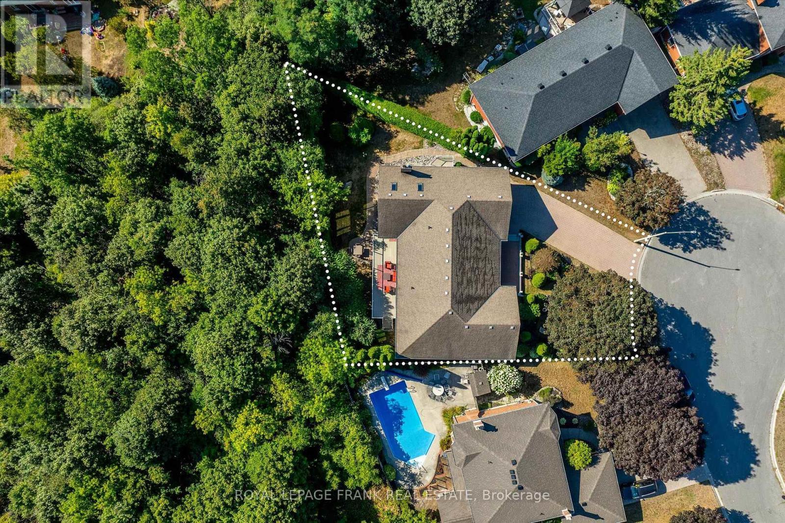 












1162 SUMMIT DRIVE

,
Peterborough West (Central),




Ontario
K9J8A7

