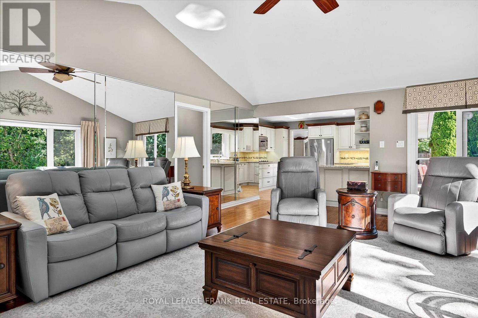 












1162 SUMMIT DRIVE

,
Peterborough West (Central),




Ontario
K9J8A7

