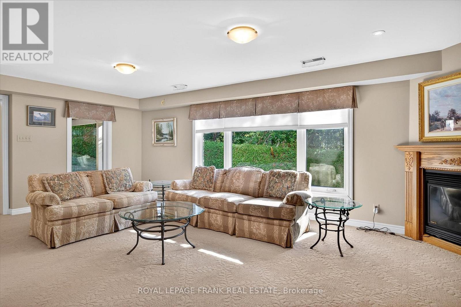 












1162 SUMMIT DRIVE

,
Peterborough West (Central),




Ontario
K9J8A7

