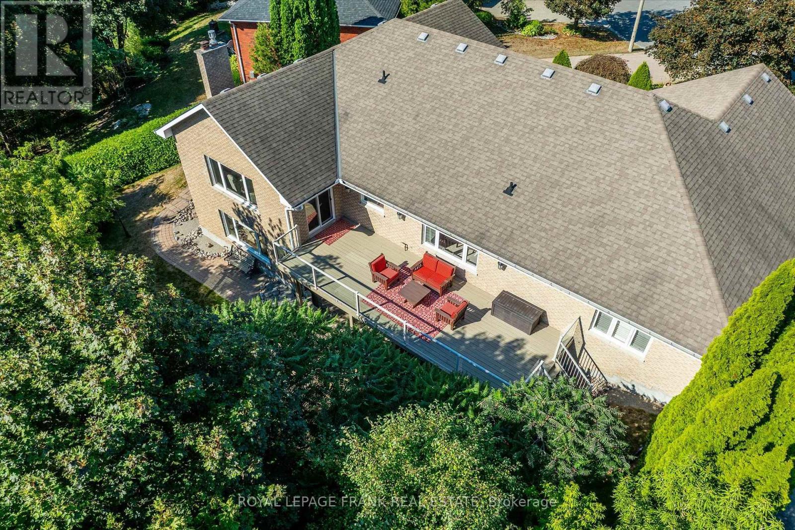 












1162 SUMMIT DRIVE

,
Peterborough West (Central),




Ontario
K9J8A7

