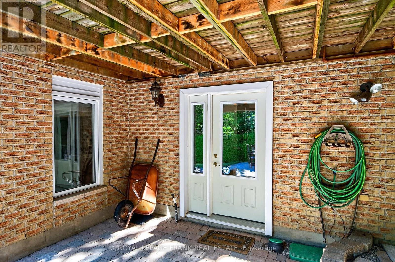 












1162 SUMMIT DRIVE

,
Peterborough West (Central),




Ontario
K9J8A7

