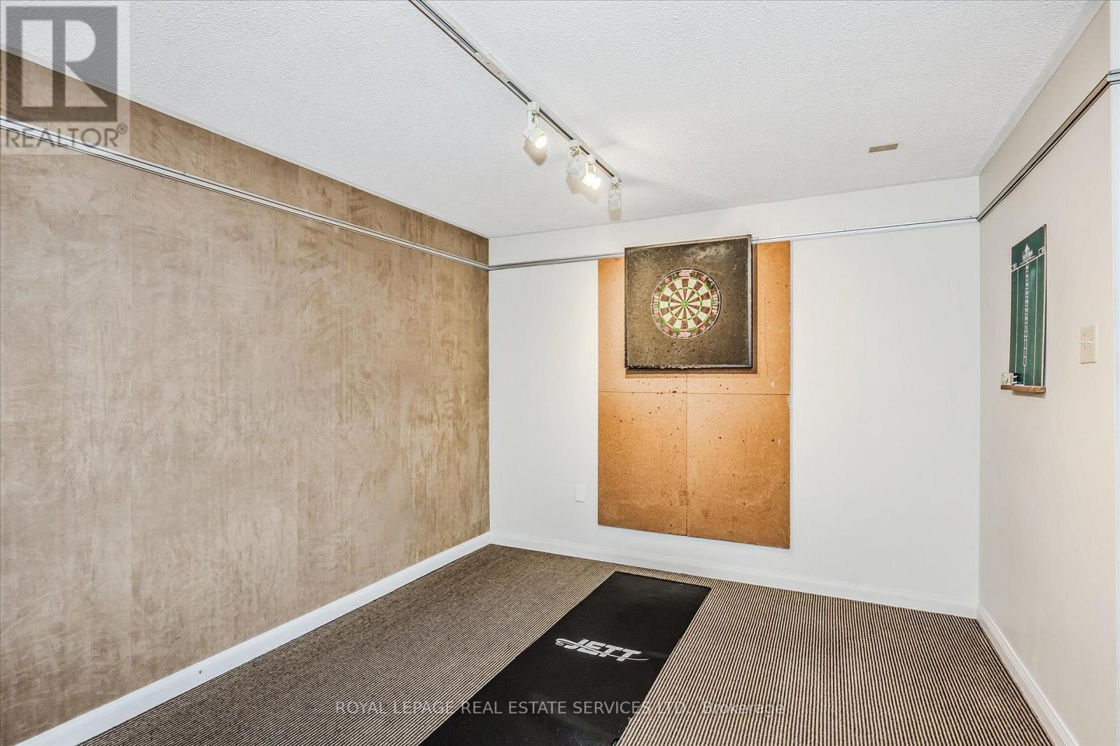 












1206 - 1400 DIXIE ROAD

,
Mississauga,




Ontario
L5E3E1

