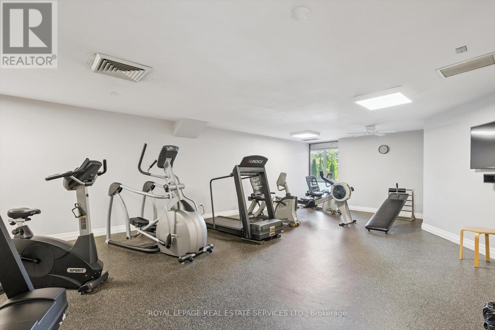 












1206 - 1400 DIXIE ROAD

,
Mississauga,




Ontario
L5E3E1

