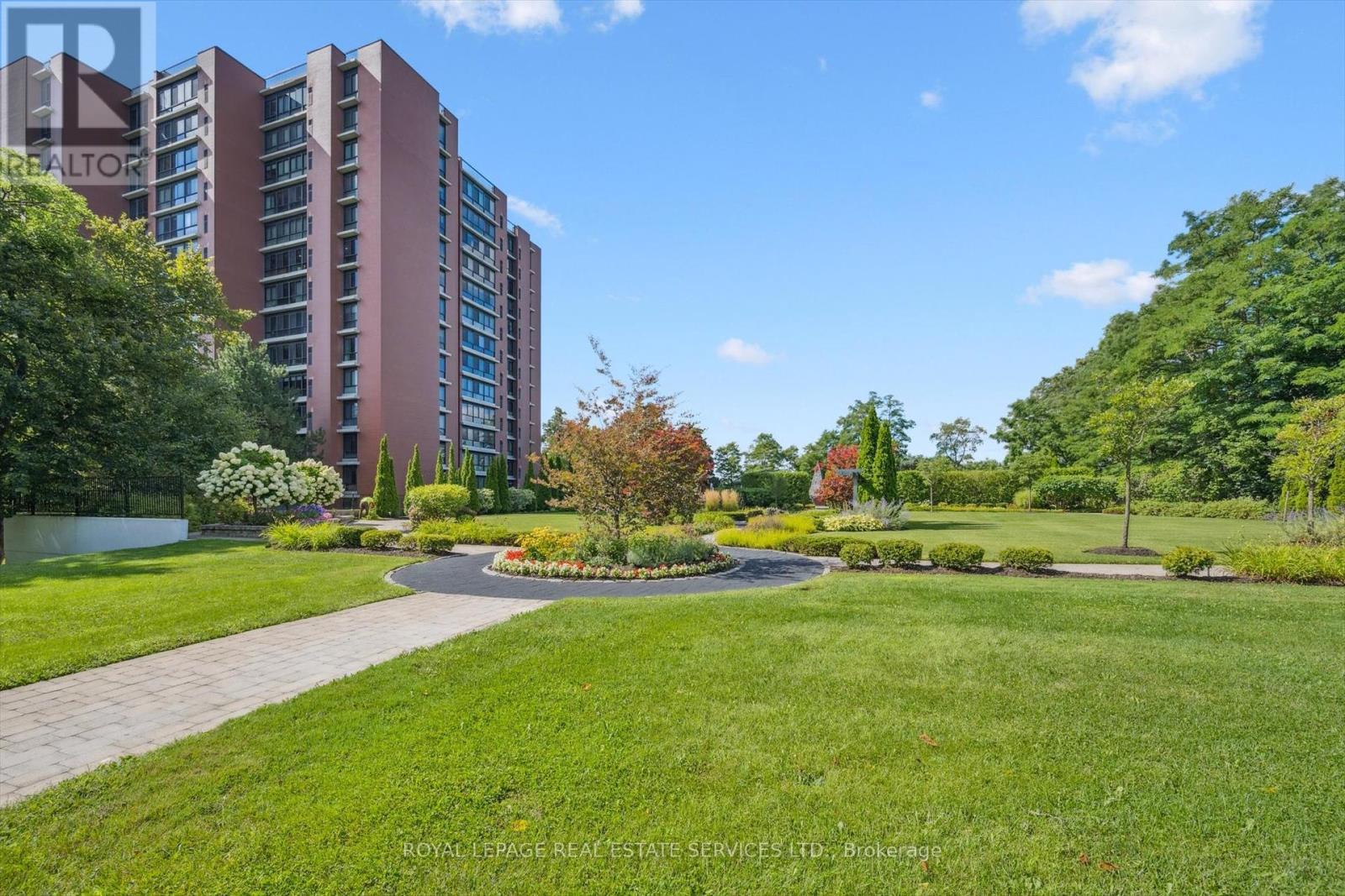 












1206 - 1400 DIXIE ROAD

,
Mississauga,




Ontario
L5E3E1

