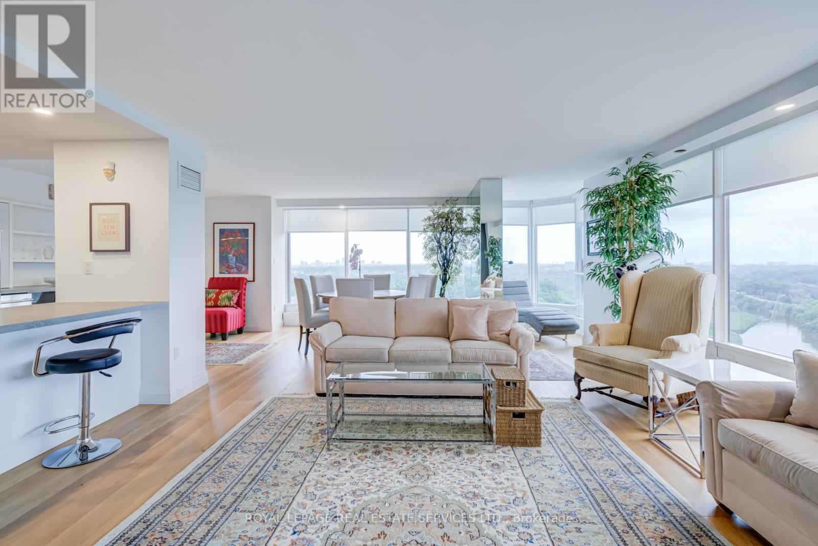 












2410 - 2045 LAKE SHORE BOULEVARD W

,
Toronto,




Ontario
M8V2Z6

