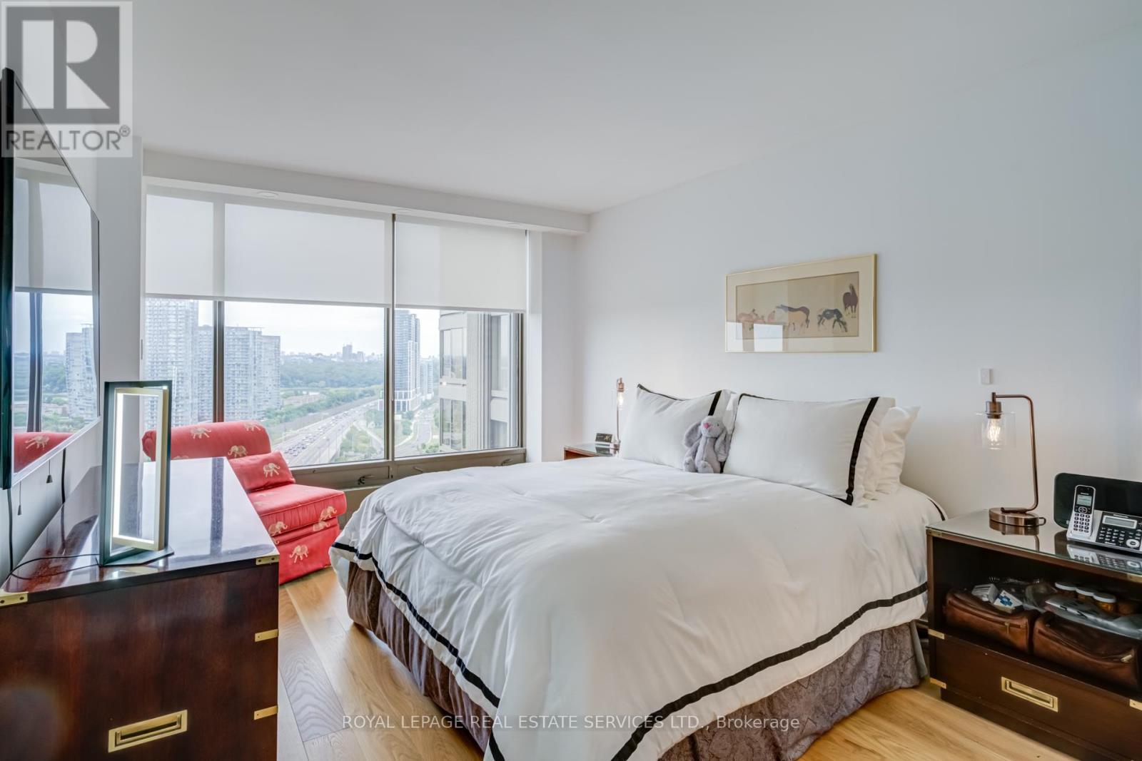 












2410 - 2045 LAKE SHORE BOULEVARD W

,
Toronto,




Ontario
M8V2Z6

