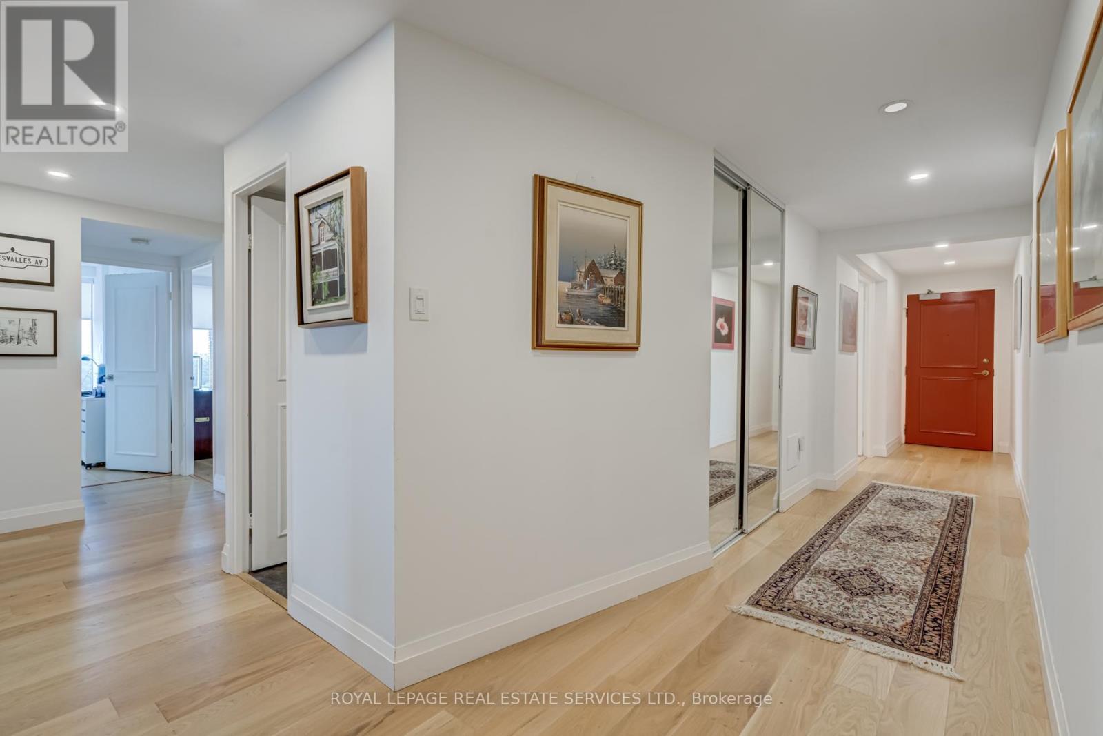 












2410 - 2045 LAKE SHORE BOULEVARD W

,
Toronto,




Ontario
M8V2Z6


