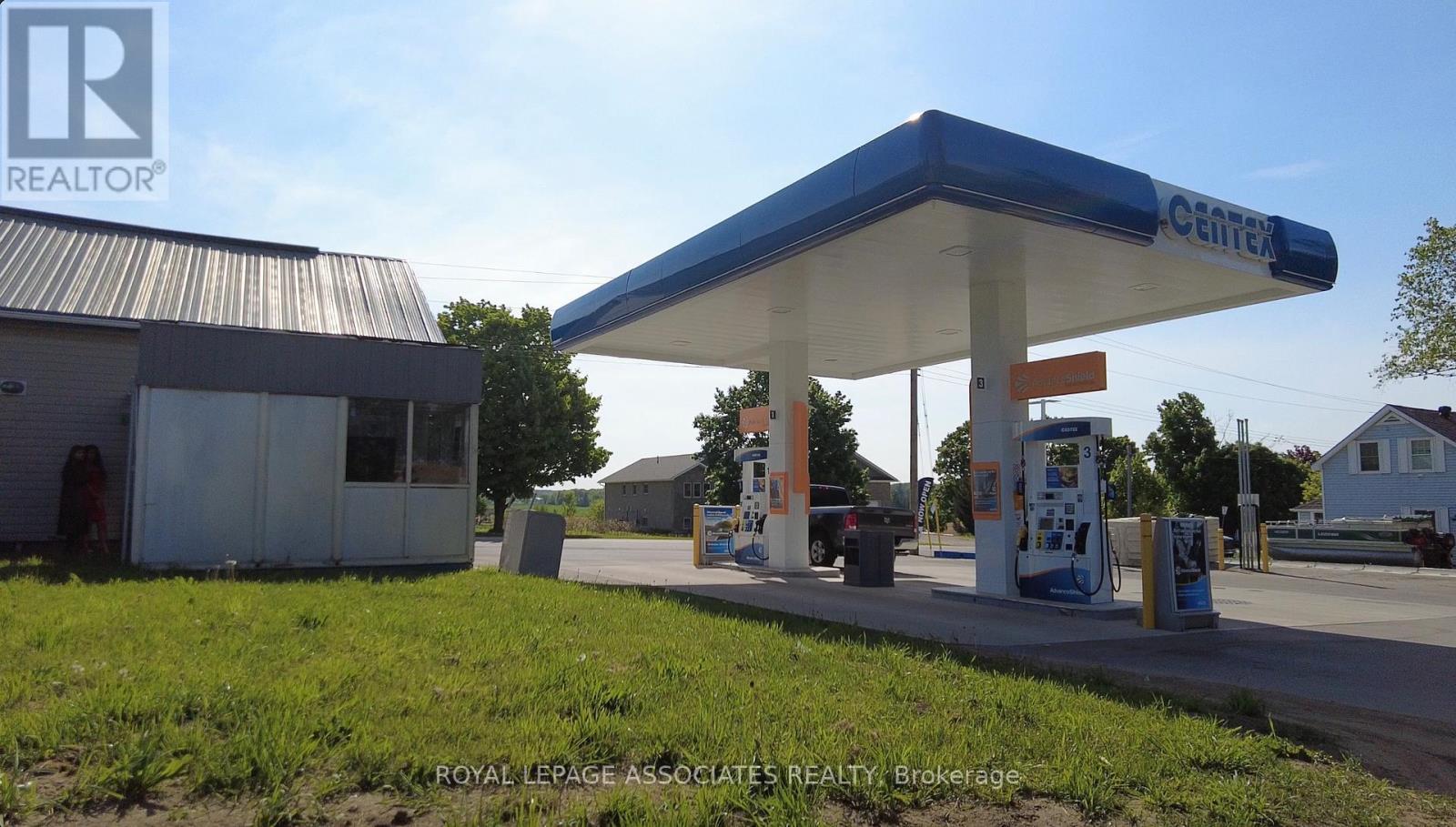 












4845 BRUCE COUNTY ROAD 3

,
Saugeen Shores,




Ontario
N0H2C0

