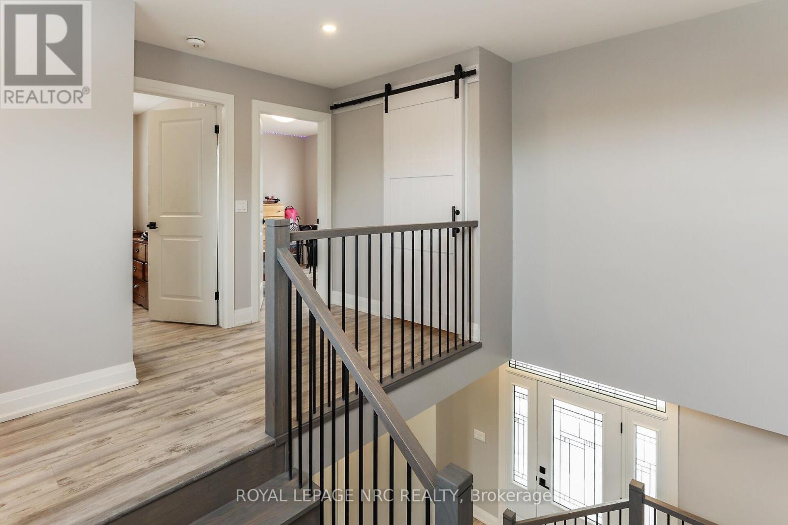 












39 GROVE AVENUE

,
St. Catharines (Secord Woods),




Ontario
L2P1C5

