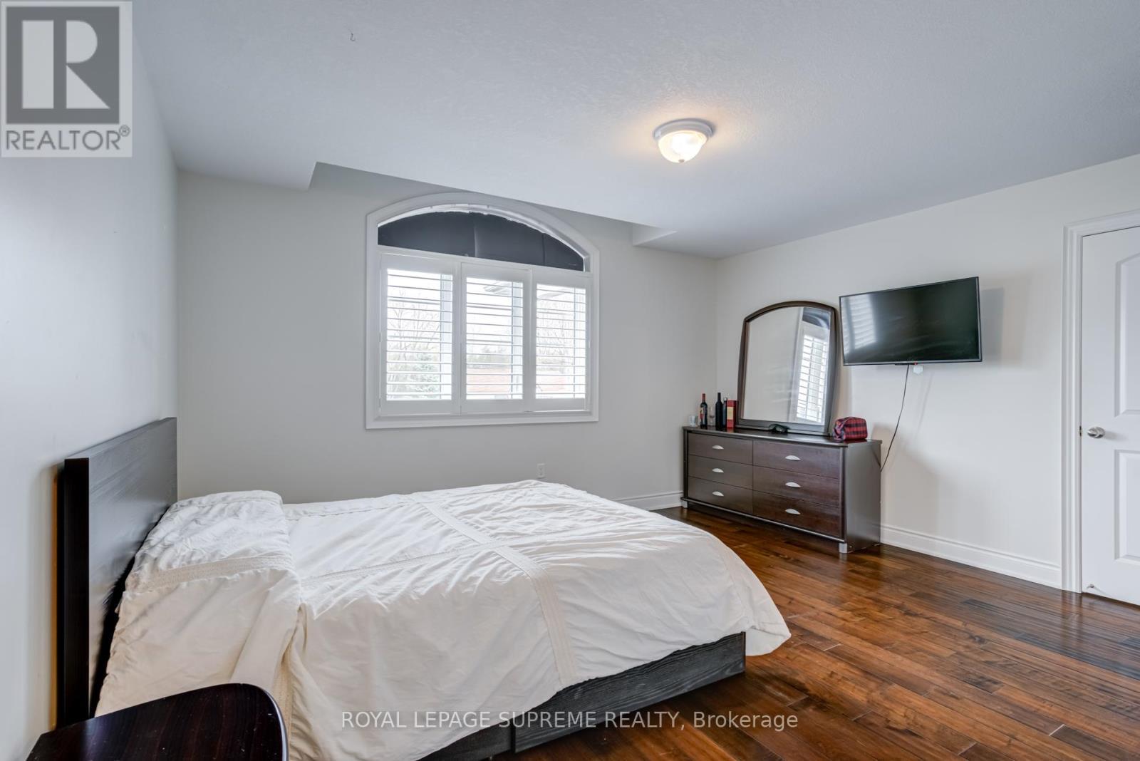 












1417 GILFORD ROAD

,
Innisfil,




Ontario
L0L1R0

