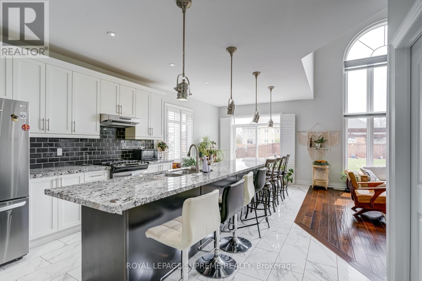 












1417 GILFORD ROAD

,
Innisfil,




Ontario
L0L1R0

