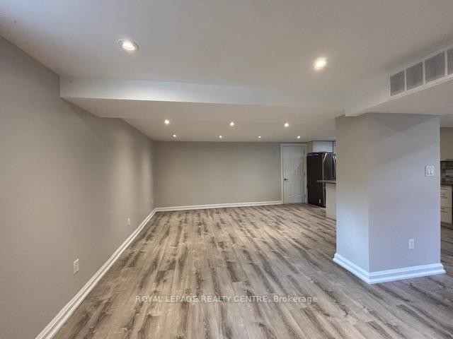 









40


Summerfield

Crescent, Lower,
Toronto,




ON
M9C 3X3

