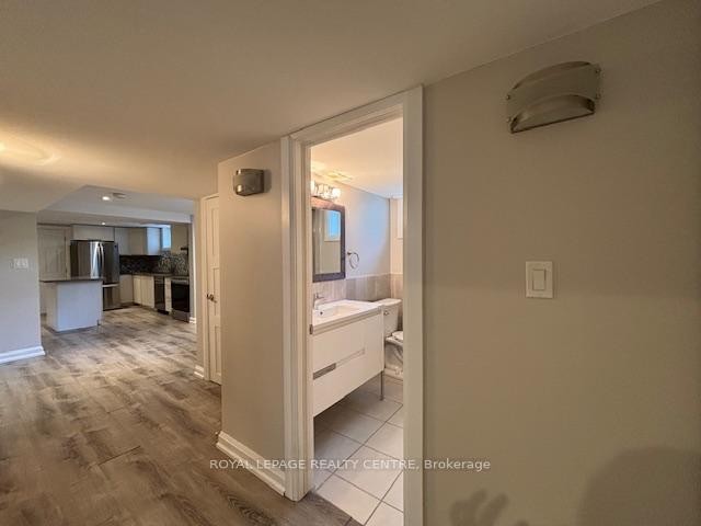 









40


Summerfield

Crescent, Lower,
Toronto,




ON
M9C 3X3

