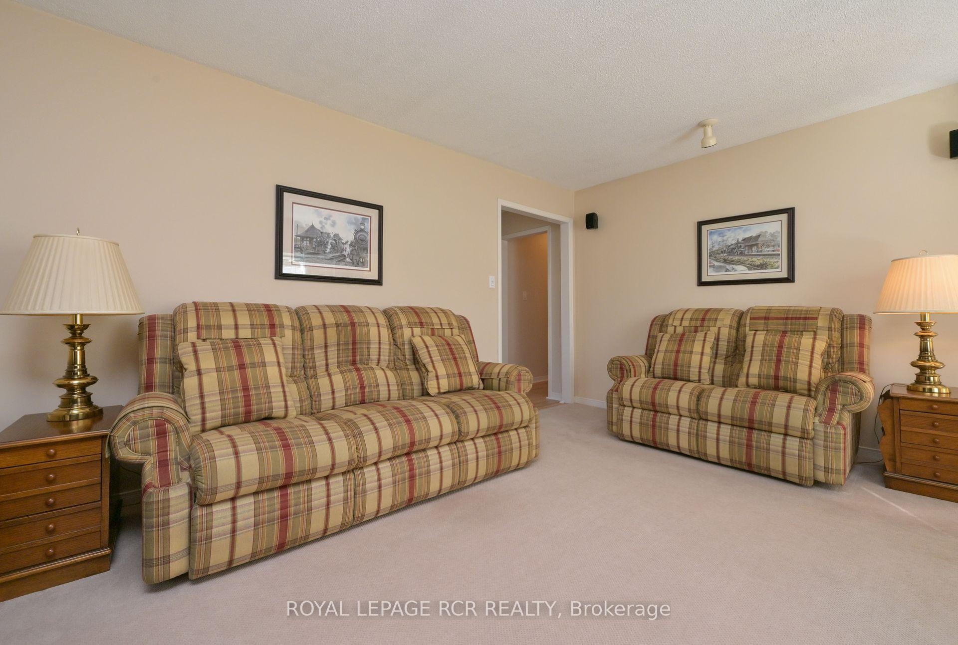









1


Bayberry

Road,
Mono,




ON
L9W 6G5

