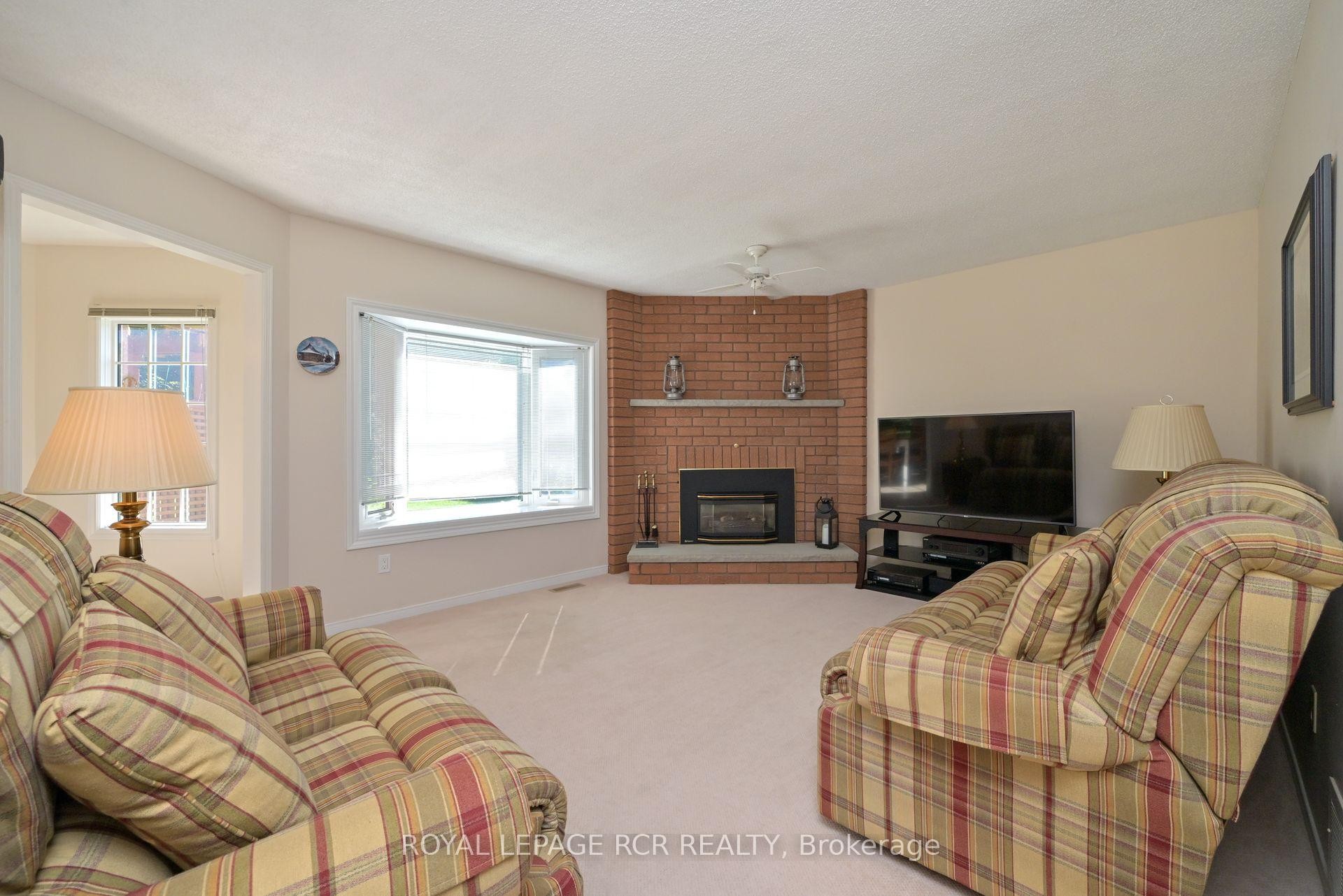 









1


Bayberry

Road,
Mono,




ON
L9W 6G5

