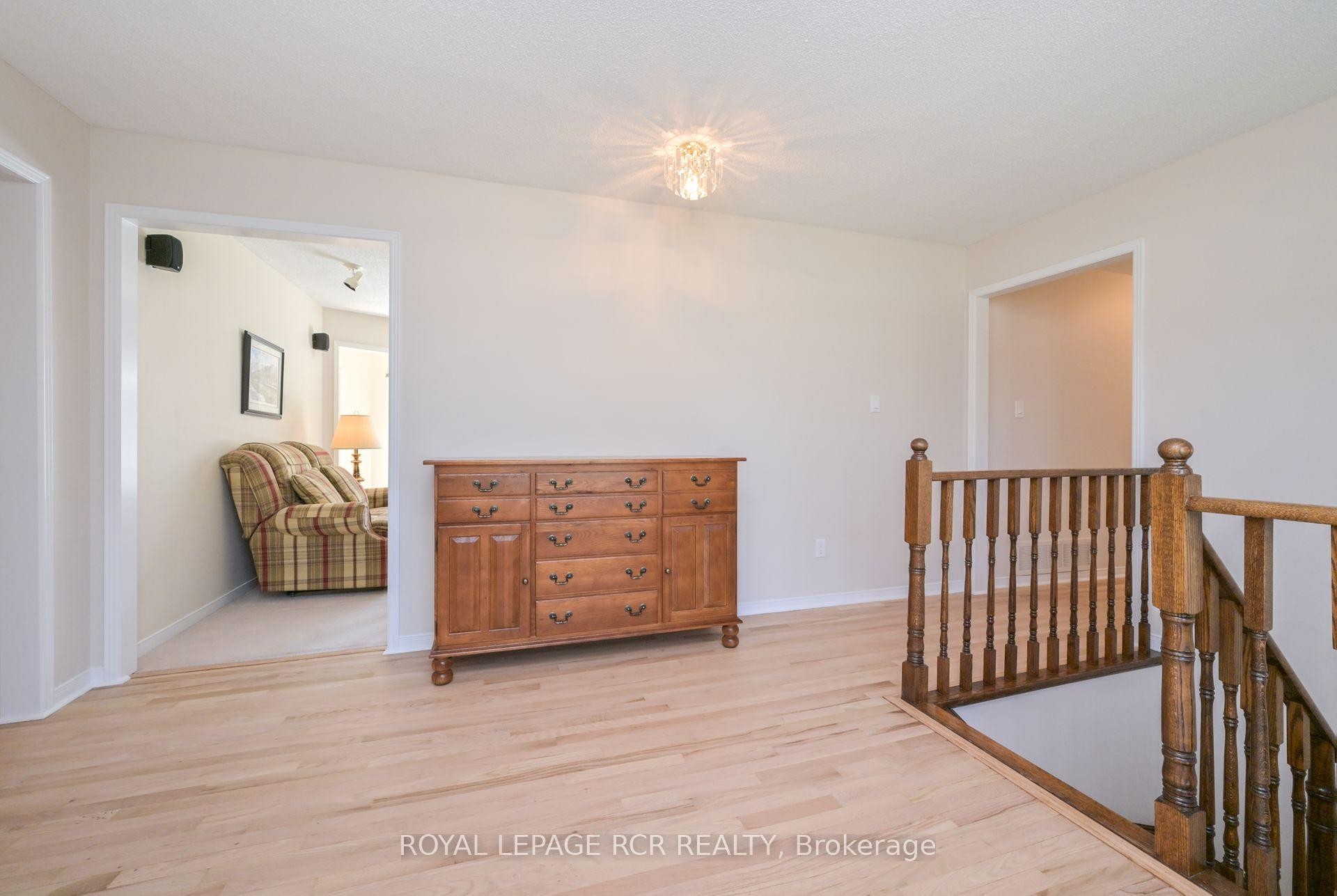 









1


Bayberry

Road,
Mono,




ON
L9W 6G5


