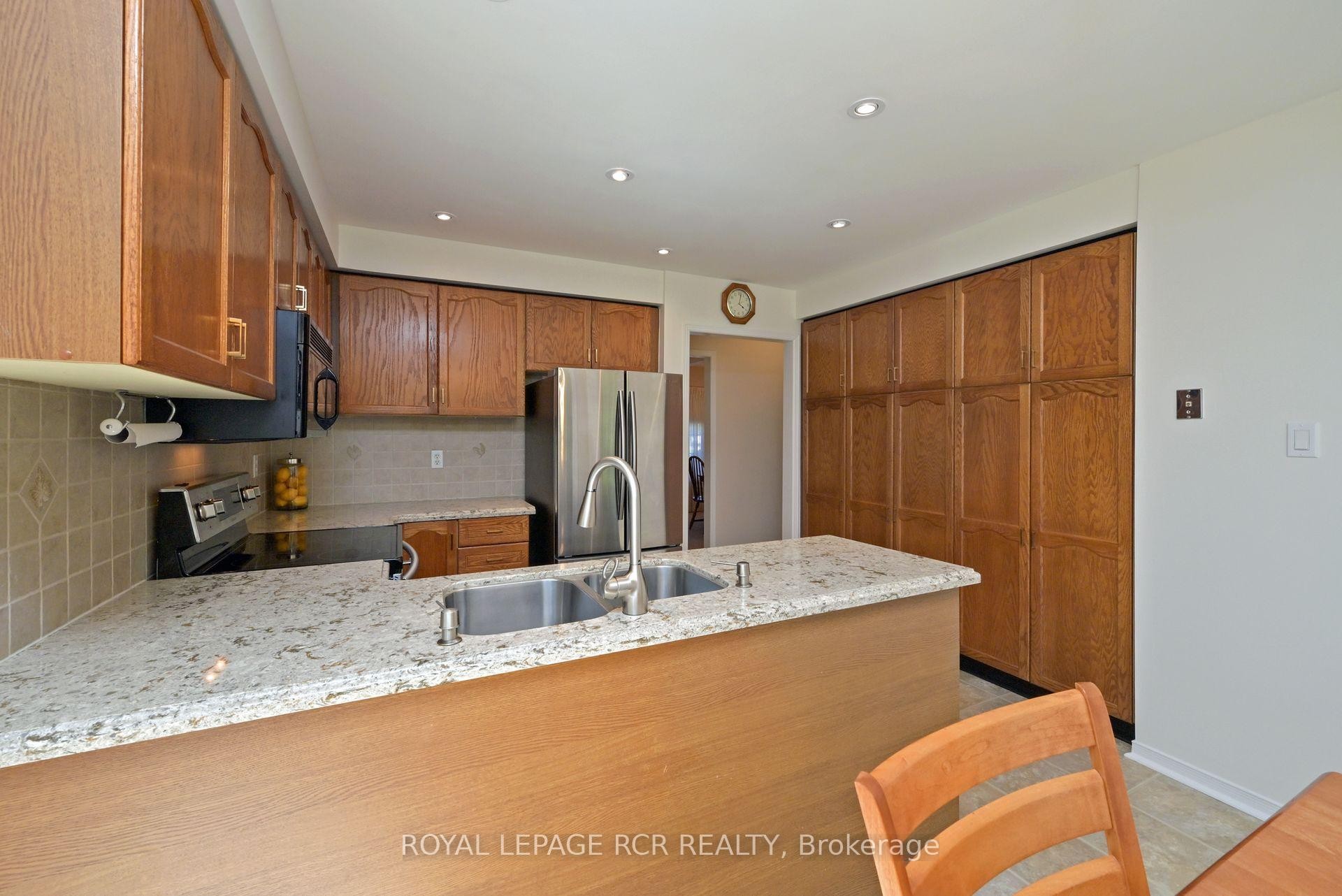 









1


Bayberry

Road,
Mono,




ON
L9W 6G5

