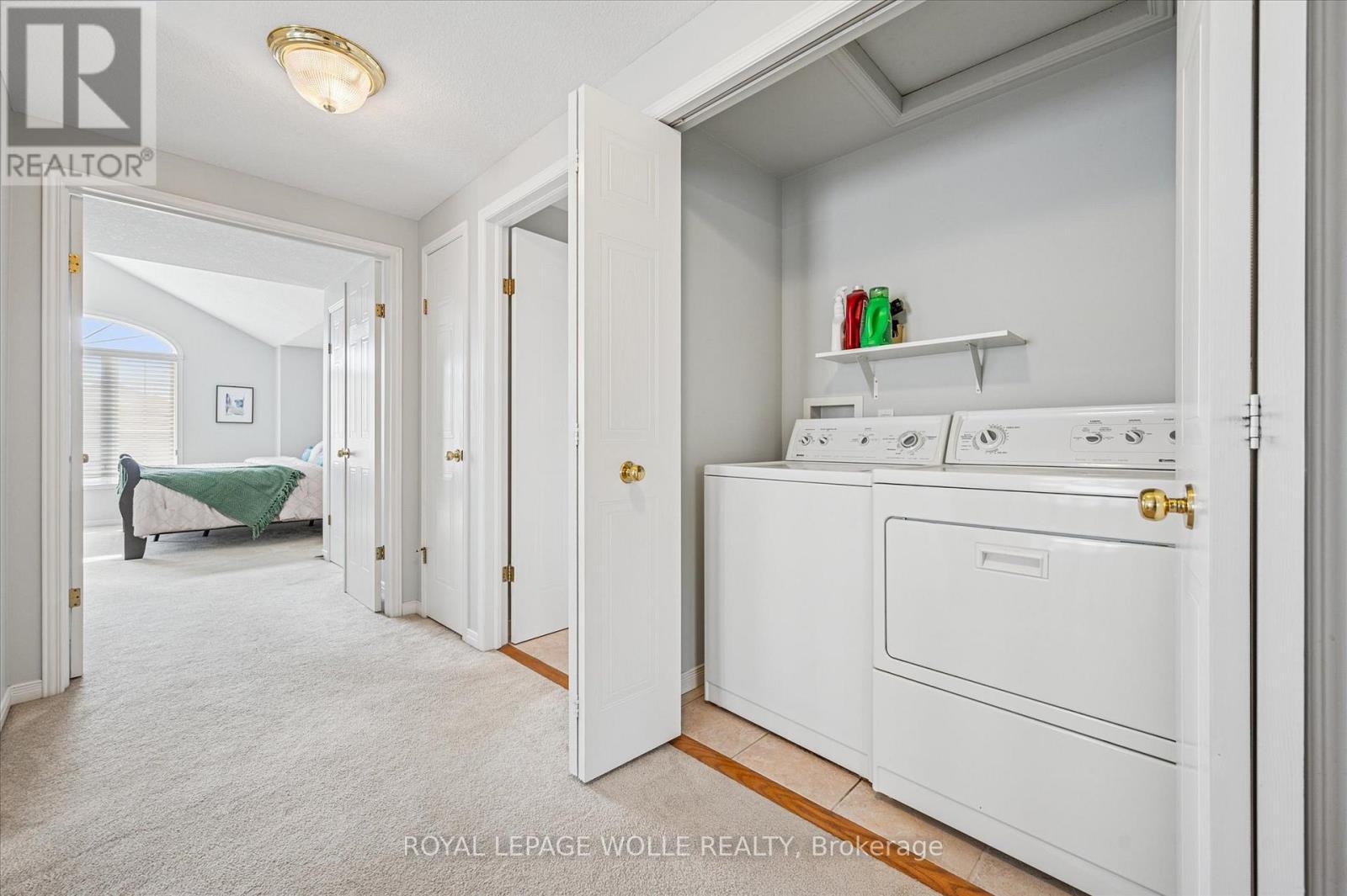 












383 BEAVER CREEK ROAD

,
Waterloo,




Ontario
N2T2T2

