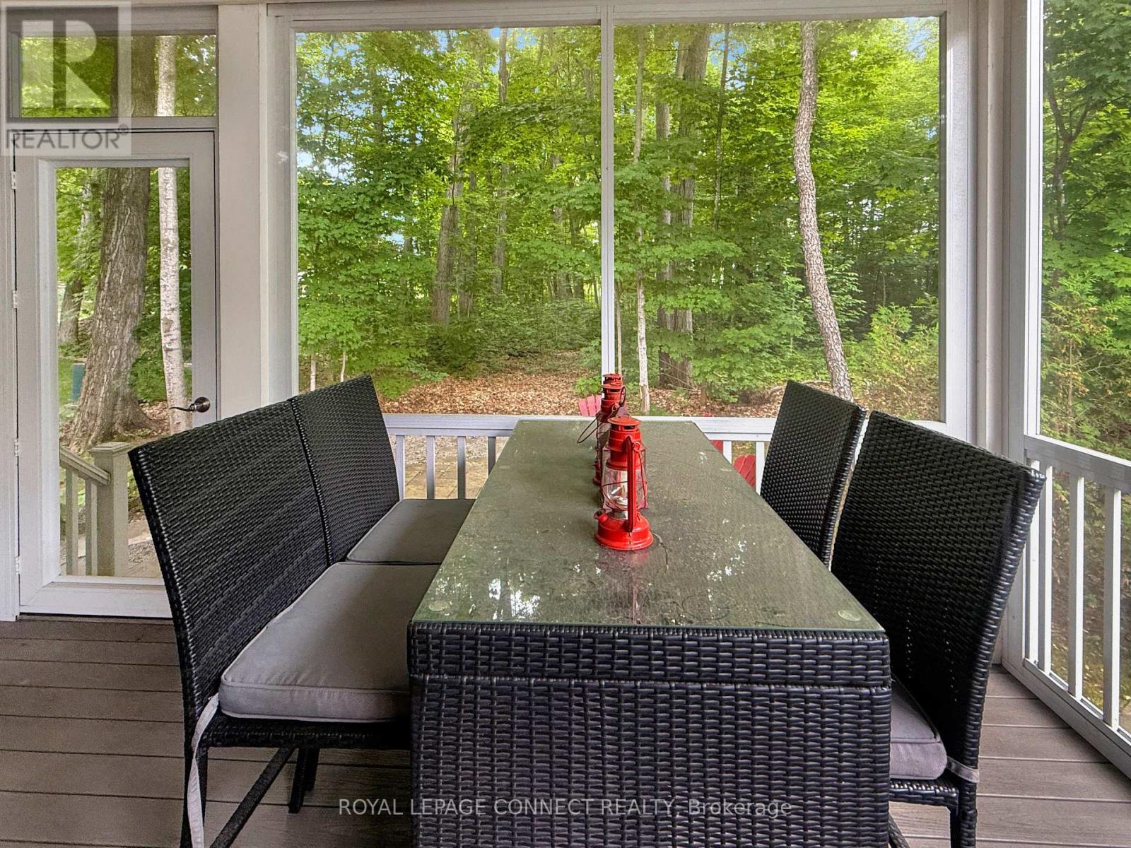 












209 - 50 HOLLOW LANE

,
Prince Edward County,




Ontario
K8N4Z4

