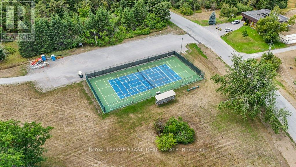 












357 THE CAPTAINS CORNERS

,
Kawartha Lakes (Bobcaygeon),




Ontario
K0M1A0

