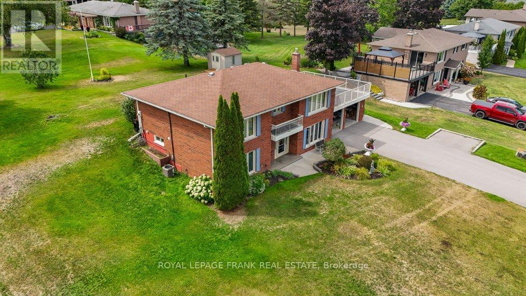 












357 THE CAPTAINS CORNERS

,
Kawartha Lakes (Bobcaygeon),




Ontario
K0M1A0

