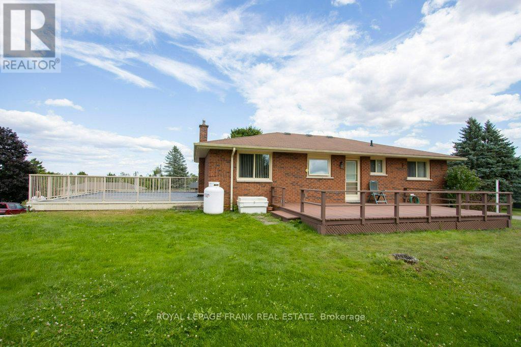 












357 THE CAPTAINS CORNERS

,
Kawartha Lakes (Bobcaygeon),




Ontario
K0M1A0

