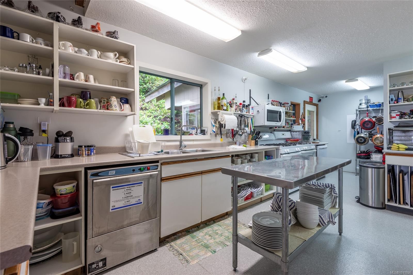 









DL2264


Hidden

Cove,
Port McNeill,




BC
V0N 2R0

