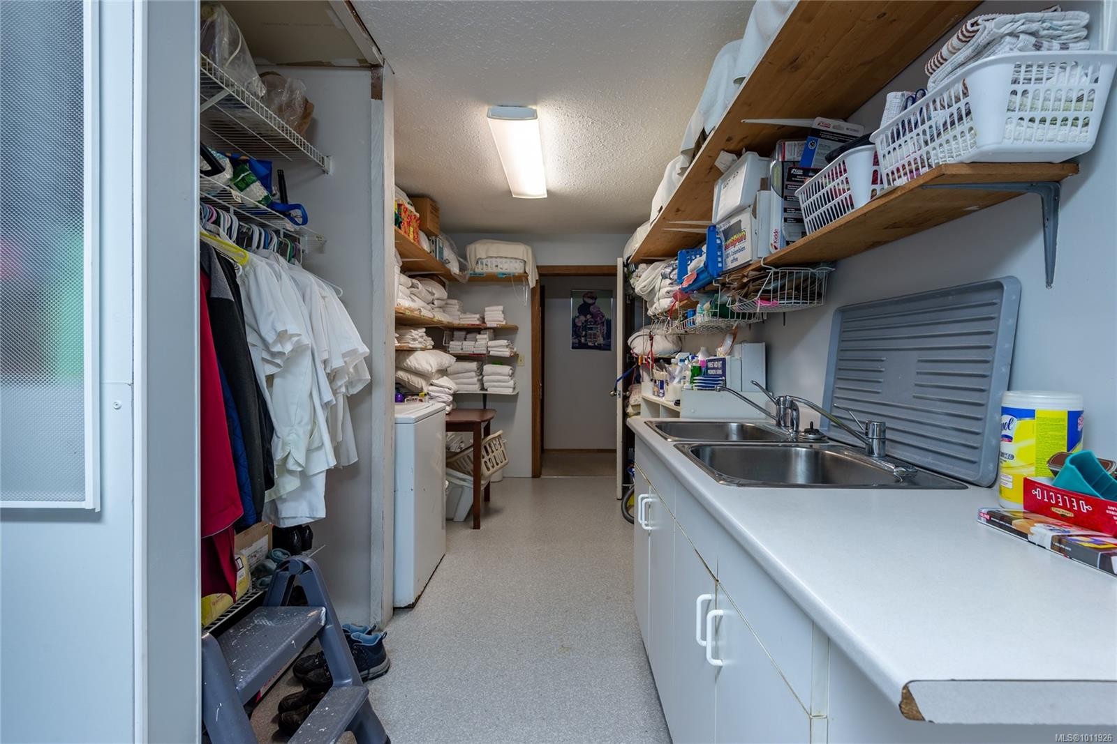 









DL2264


Hidden

Cove,
Port McNeill,




BC
V0N 2R0


